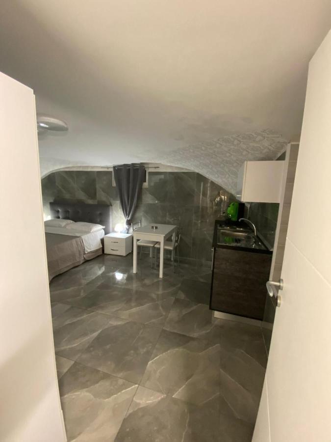 Apartament La Centrella Di Krizia Neapol Zewnętrze zdjęcie